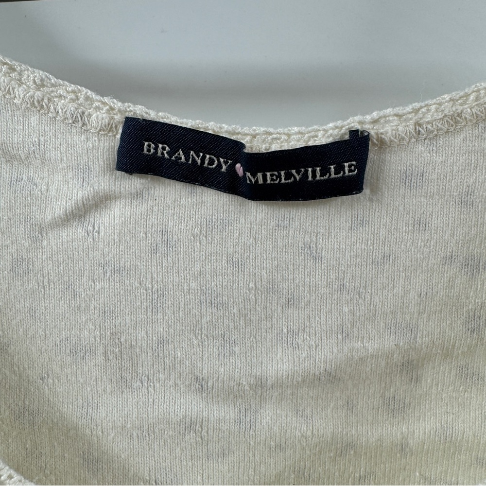 Brandy Melville One Size Floral Tank Top White with Blue Flowers - Picture 4 of 7